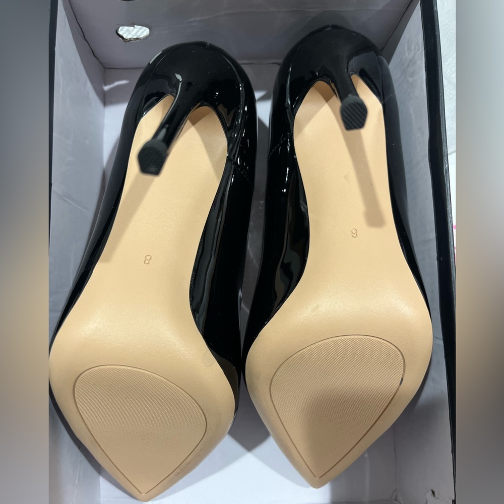NWOT Never worn Black patent leather stilettos - Picture 5 of 5